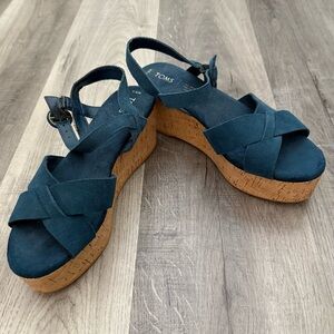 TOMS Women's Willow Wedge Sandals in Majolica Blue Sz. 8.5